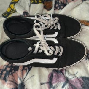women’s vans- great condition